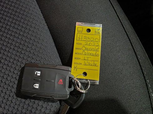 Used 2022 Chevrolet Colorado LT w/ Fleet Safety Package image 41