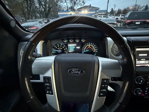 Used 2014 Ford F150 Platinum image 24