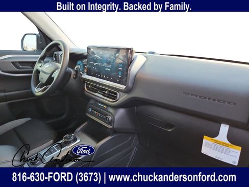 New 2025 Ford Bronco Sport Big Bend w/ Black Appearance Package image 23