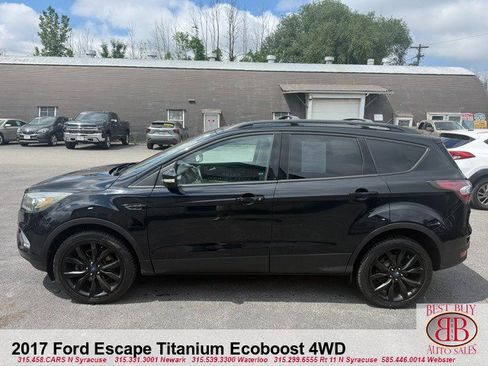 Used 2017 Ford Escape Titanium AWD/4WD image 6