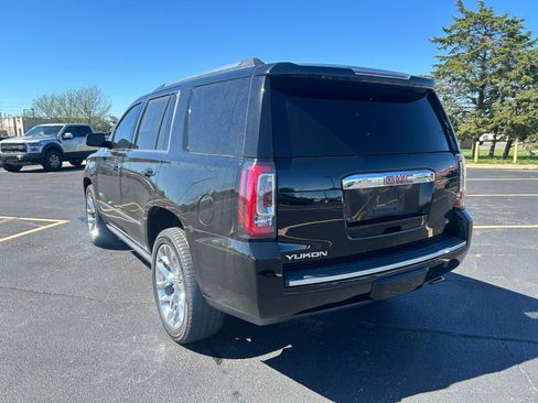 Used 2020 GMC Yukon Denali w/ Denali Premium Package AWD/4WD image 5