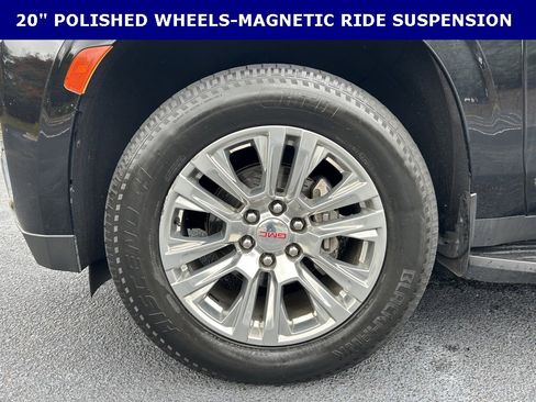 Used 2022 GMC Yukon XL Denali image 8