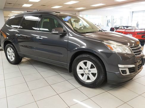 Used 2014 Chevrolet Traverse LT FWD image 14