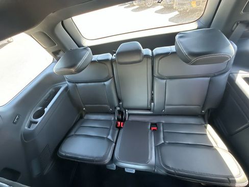 New 2026 Ford Expedition Platinum AWD/4WD image 24