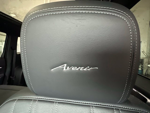 Used 2026 Buick Enclave Avenir w/ Super Cruise Package AWD/4WD image 8