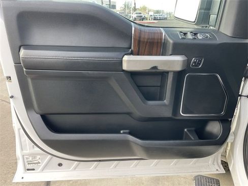 Used 2015 Ford F150 Lariat w/ Equipment Group 502A Luxury image 23