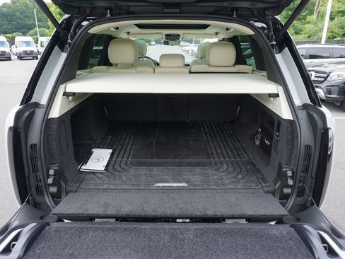Used 2026 Land Rover Range Rover SE AWD/4WD image 30