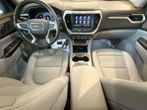 Used 2021 GMC Acadia SLT w/ Technology Package AWD/4WD image 21