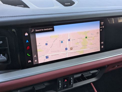 New 2026 Porsche Cayenne image 17