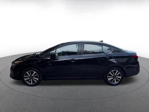 Used 2025 Nissan Versa SV FWD image 16
