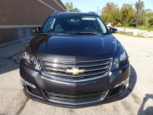 Used 2016 Chevrolet Traverse LT FWD image 14