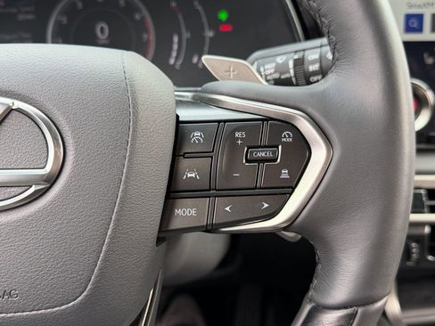 Used 2024 Lexus RX 350 Premium w/ Cold Area Package AWD/4WD image 18