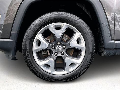 Used 2018 Jeep Compass Limited w/ Navigation Group image 33