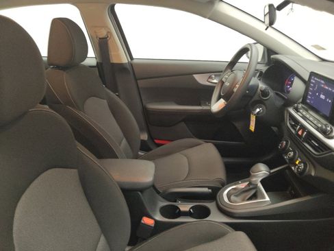 Used 2024 Kia Forte LXS image 21