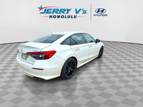 Used 2022 Honda Civic Sport image 8