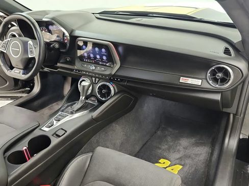 Used 2020 Chevrolet Camaro SS RWD image 42