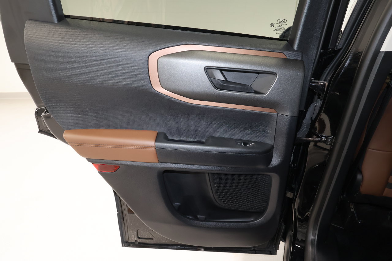 Used 2026 Ford Bronco Sport Outer Banks AWD/4WD image 19