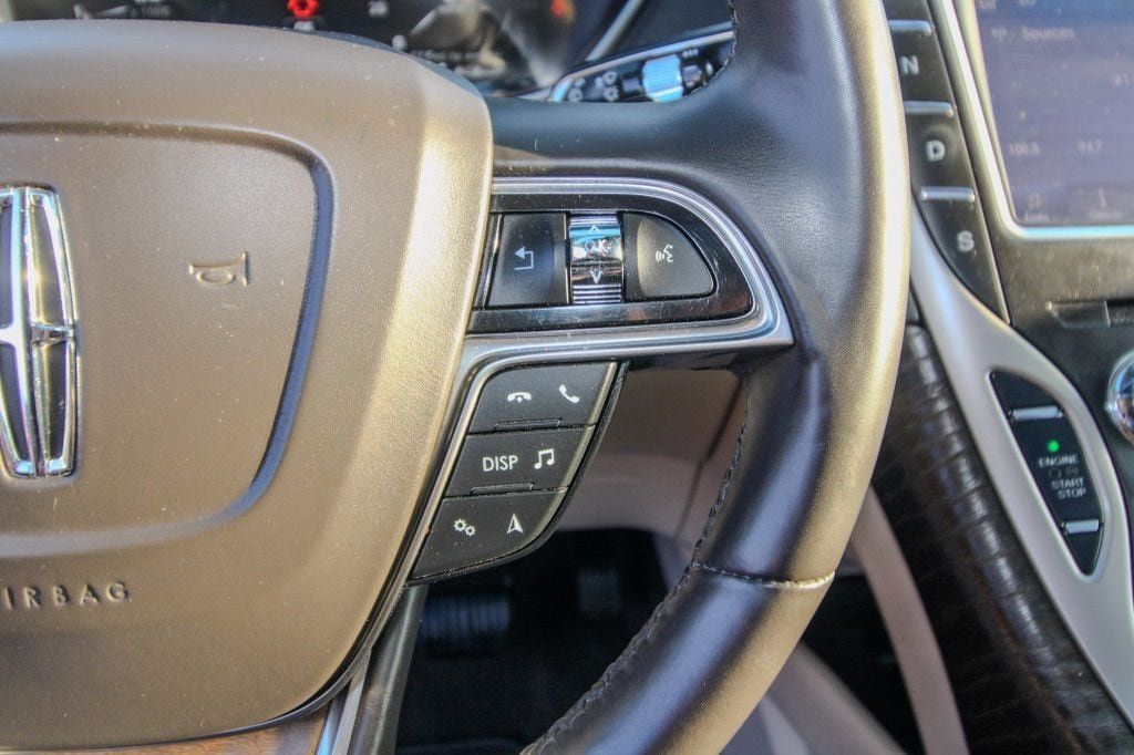 Used 2020 Lincoln Nautilus Reserve AWD/4WD image 22