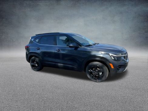 Used 2026 Kia Seltos EX w/ EX Sunroof Package image 29