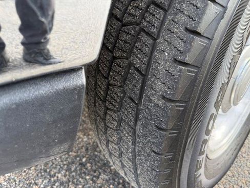 Used 2016 Ford E-350 and Econoline 350 Super Duty w/ Power Windows & Locks Group image 36