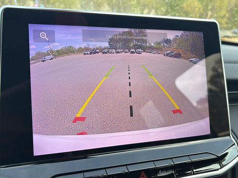 Used 2023 Jeep Compass Trailhawk w/ Trailhawk Convenience Group image 12