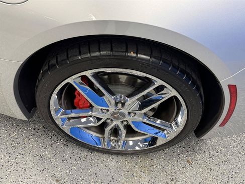 Used 2016 Chevrolet Corvette Stingray Coupe w/ 2LT Preferred Equipment Group RWD image 27