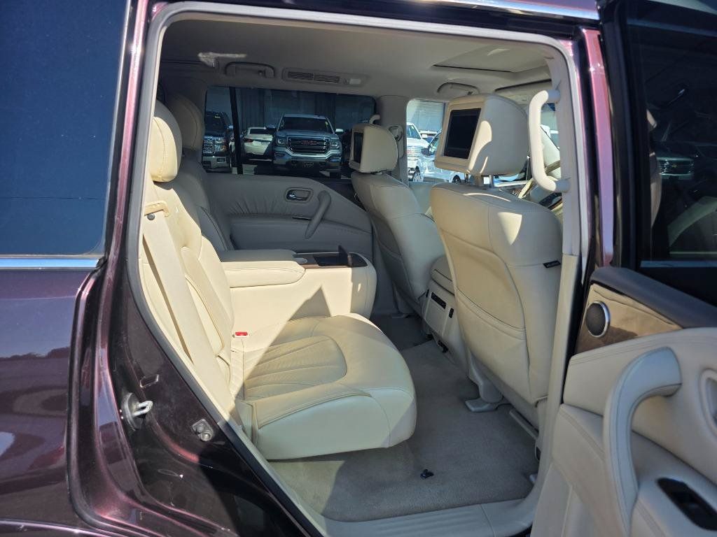 Used 2012 INFINITI QX56 4WD w/ Deluxe Touring Pkg image 13