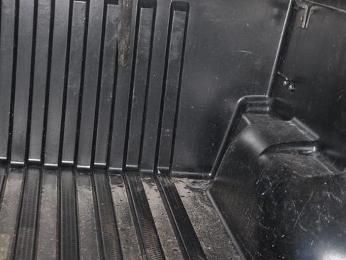 Used 2004 Ford Explorer Sport Trac XLT image 20