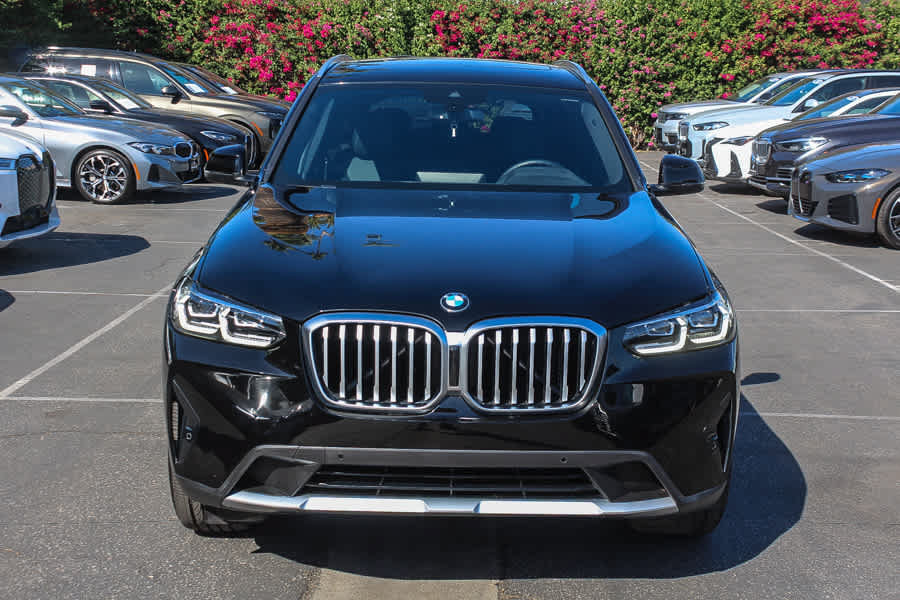 Used 2024 BMW X3 sDrive30i w/ Convenience Package RWD image 3