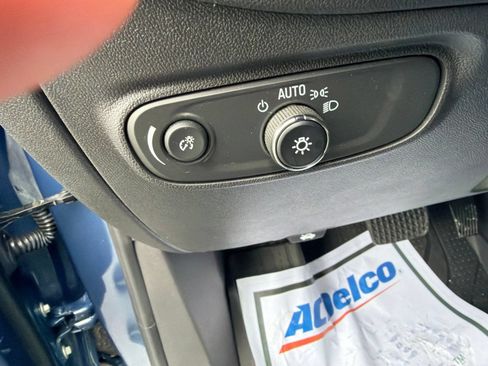 Used 2024 Chevrolet Equinox LT w/ LPO, Floor Liner Package FWD image 14