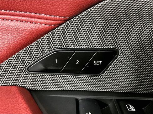 Used 2023 BMW M440i Convertible w/ Premium Package RWD image 32