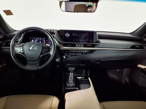 Used 2020 Lexus ES 350 w/ Premium Package FWD image 14