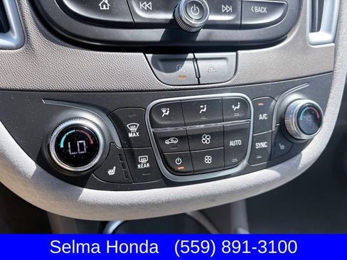 Used 2024 Chevrolet Malibu LT FWD image 19