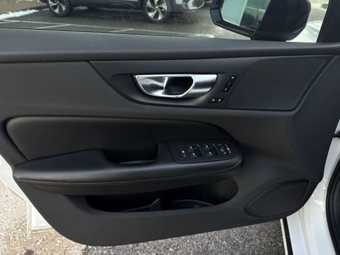 Used 2023 Volvo S60 B5 Plus w/ Climate Package image 23