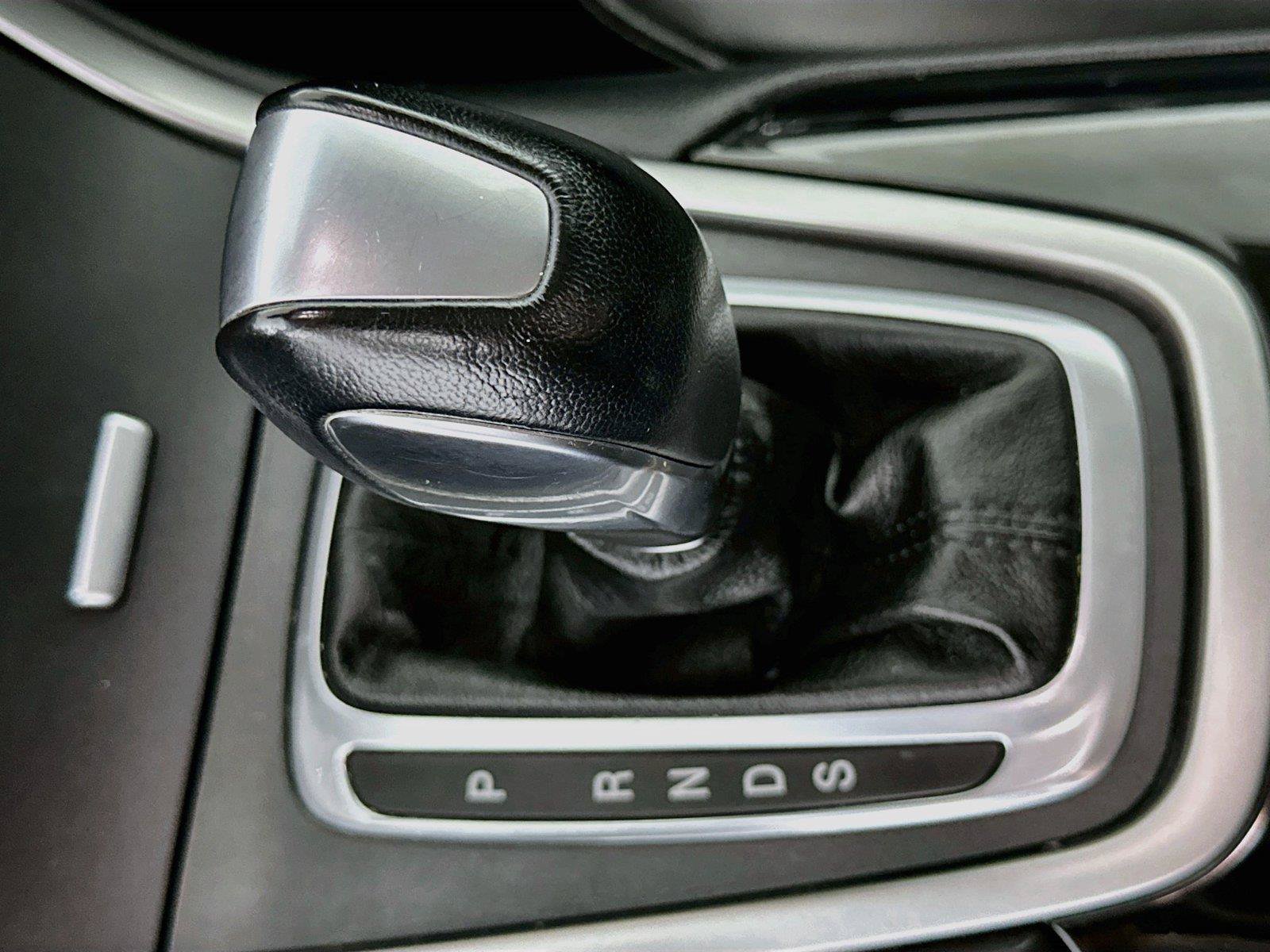 Used 2018 Ford Edge SEL w/ Equipment Group 201A AWD/4WD image 15