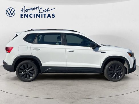 Used 2023 Volkswagen Taos S FWD image 6