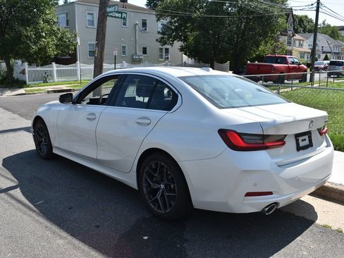 Used 2026 BMW 330i Sedan RWD image 7