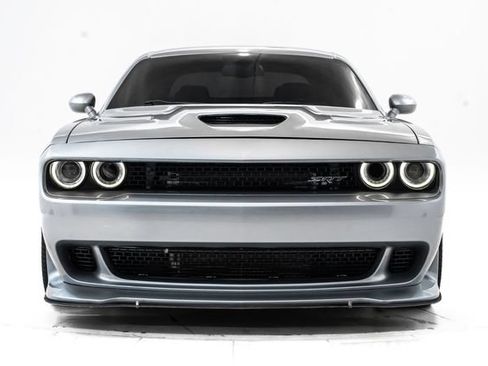 Used 2016 Dodge Challenger SRT Hellcat RWD image 7