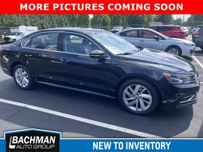 Used 2018 Volkswagen Passat 2.0T SE