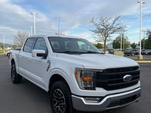 Used 2021 Ford F150 Lariat w/ FX4 Off-Road Package AWD/4WD image 4