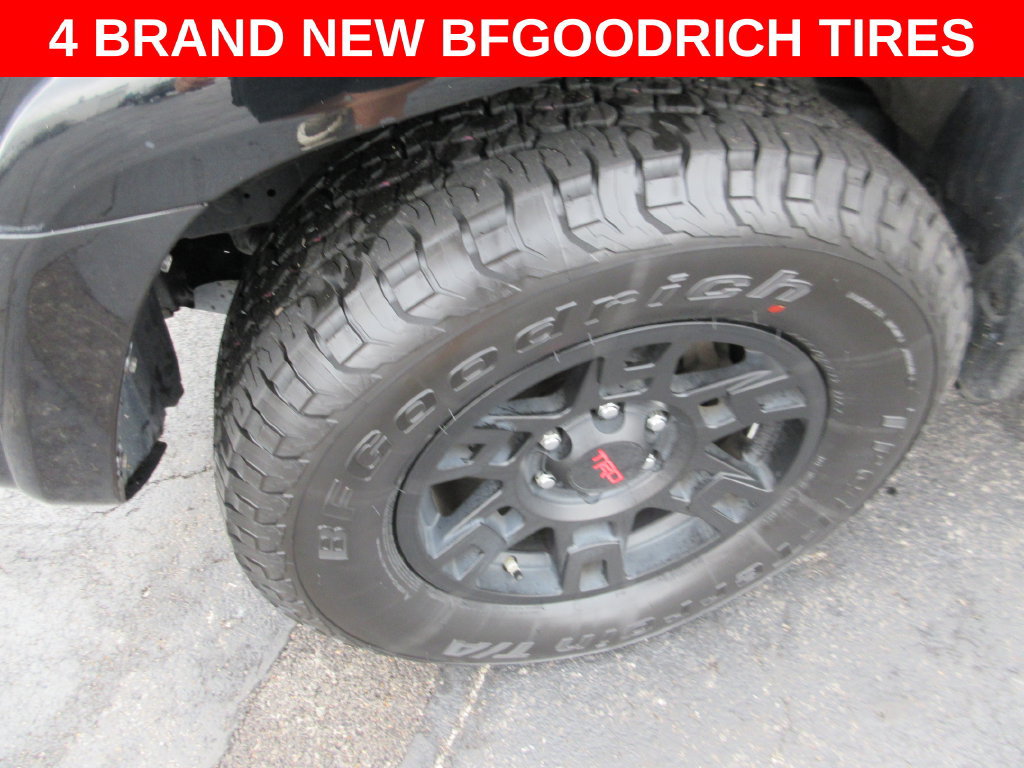 Used 2021 Toyota 4Runner TRD Off-Road Premium AWD/4WD image 3