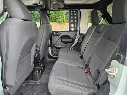 Used 2024 Jeep Wrangler Unlimited Sport AWD/4WD image 14