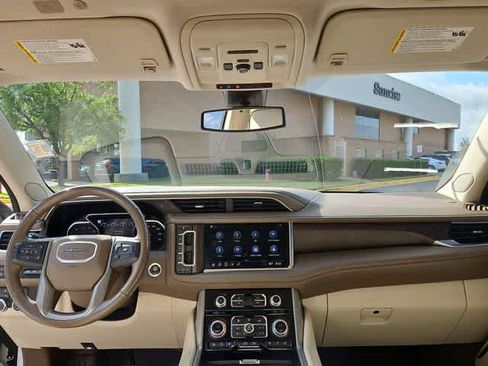 Certified 2021 GMC Yukon XL Denali AWD/4WD image 27
