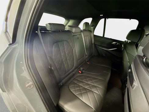 Used 2026 BMW X5 xDrive40i w/ M Sport Package AWD/4WD image 30