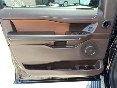 Used 2024 Ford Expedition King Ranch AWD/4WD image 20