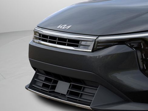 New 2025 Kia K4 EX image 32