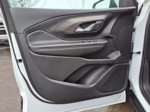 Certified 2022 GMC Terrain SLE w/ Driver Convenience Package image 21