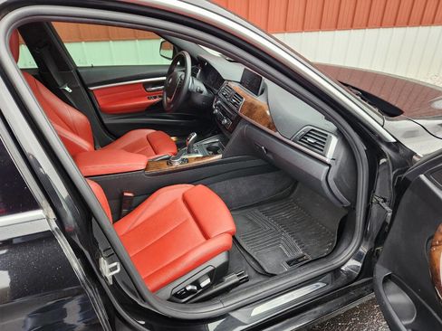 Used 2017 BMW 330i xDrive Sedan image 12