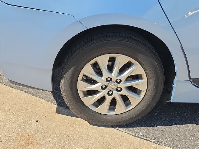 Used 2012 Toyota Prius Prime Plug-In Hybrid FWD image 5