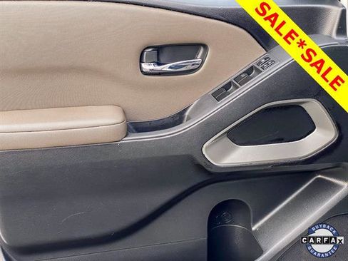 Used 2023 Nissan Frontier SV w/ SV Convenience Package image 45